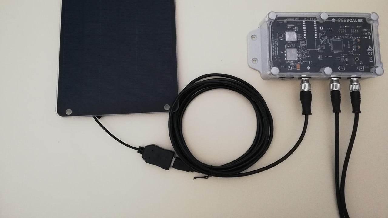 Podłączenie panelu słonecznego